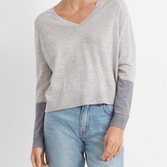 Club Monaco Zaydie 100% wool v-neck colour block sleeves sweater size L - Picture 1 of 12